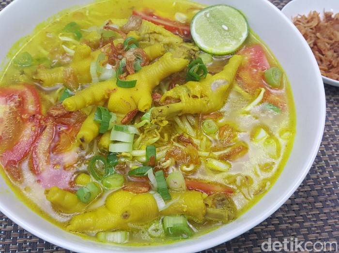 Resep Soto Ceker Ayam Kuning Kuah Bening yang Segar
