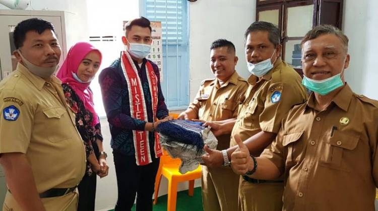 Cabdisdik Siantar Berangkatkan Ferdy Chalik Siswa SMAN 5 ke Tingkat Nasional