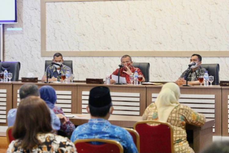 Pemko Terima Hibah 4.475 Thermogun dari KPU Medan