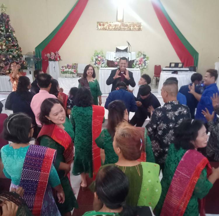 Vokal Group P3MMI Agave Patumbak Lestarikan Seni Etnik Prioritas Memuji-Nya