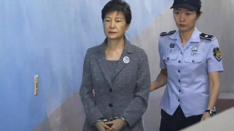 Terbukti Korupsi, Mantan Presiden Korea Selatan Dibui 20 Tahun