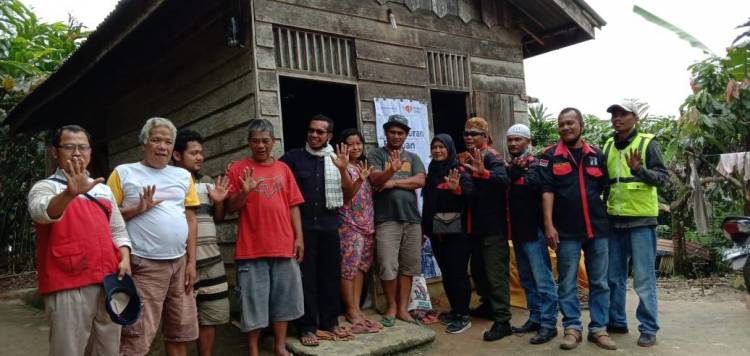 KRNS Pasang Listrik Gratis Untuk Warga Kurang Mampu di Simalungun