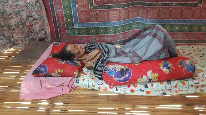 Nenek 92 Tahun Terbaring Lemah Tak Dibawa ke RS, Takut Divonis Corona
