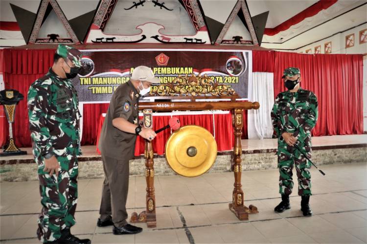Bupati Pakpak Bharat Buka TMMD ke-112