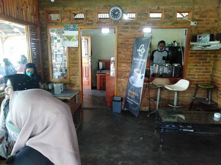 Kedai Baren Coffee Tetap Bertahan  di Masa Pandemi