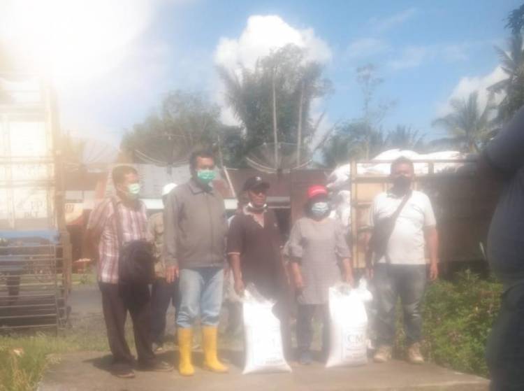 27 Kelompok Tani Kecamatan Dolok Panribuan Terima 24 Ton Bibit Kacang Kedelai