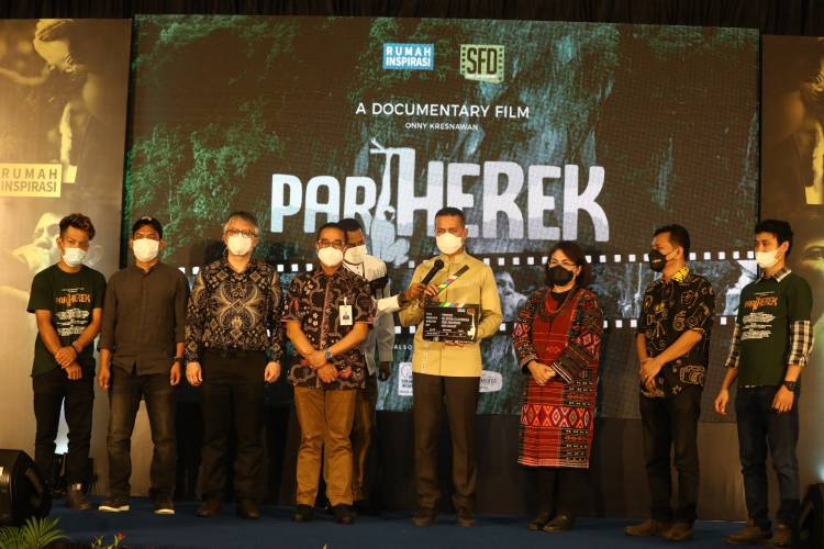 Film parHEREK Ceritakan Tentang Kera dan Siamang di Sibaganding