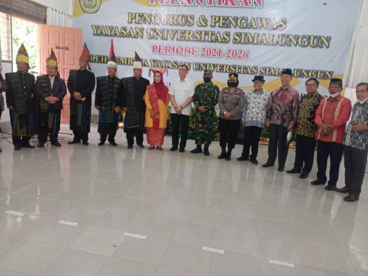 Ketua Pembina Yayasan USI Lantik Pengurus dan Pengawas Yayasan