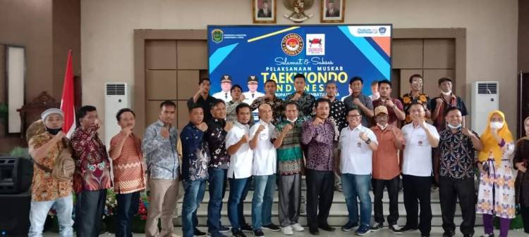 Dedi Armada Simbolon Ketua TI Labura Periode 2021-2025