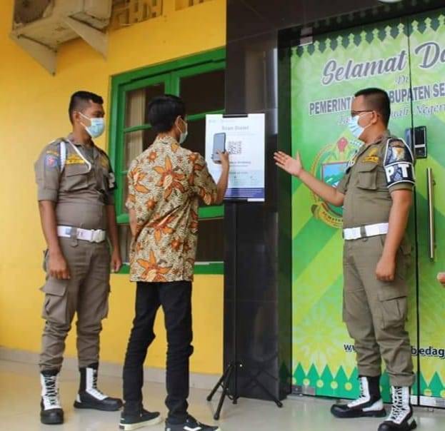 Percepatan Pananganan Covid-19, Pemkab Sergai Terapkan QR Code Gunakan Aplikasi PeduliLindungi 