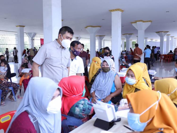 Labusel Kejar Ketertinggalan Vaksinasi Covid 19, Target 50 % Akhir November 2021