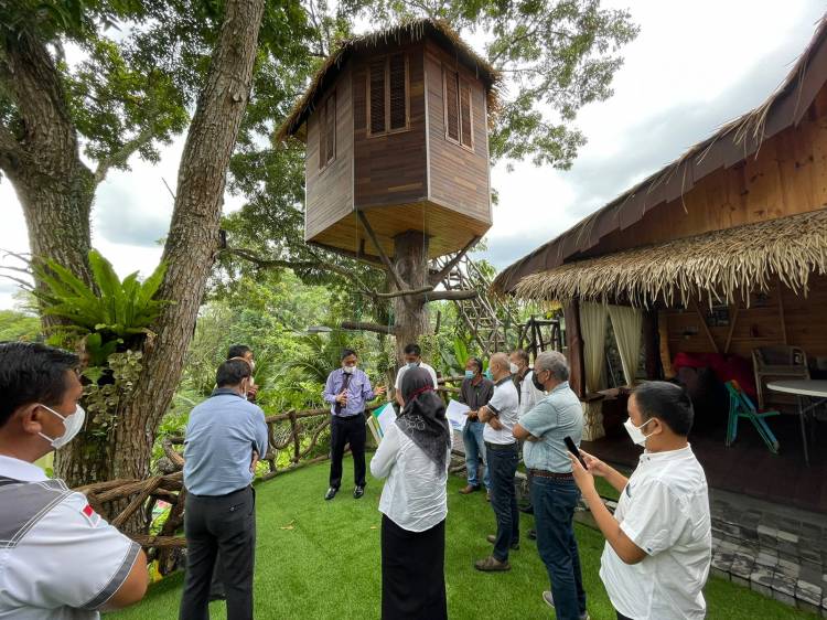 Rogoh Uang Pribadi Hampir Rp 1 Miliar Percantik Fasilitas di Royal Sumatera, Albert Kang: Saya Berniat Baik, Kok Malah Dilaporkan ke Polisi