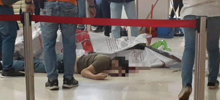 Seorang Pengunjung di Centre Point Tewas Setelah Melompat Dari Lantai Atas 