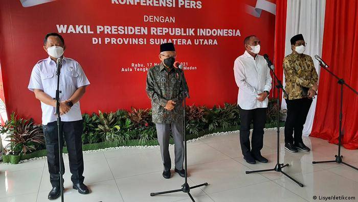 Pimpin Rapat di Medan, Ma'ruf Minta Kepala Daerah Antisipasi Banjir-Longsor