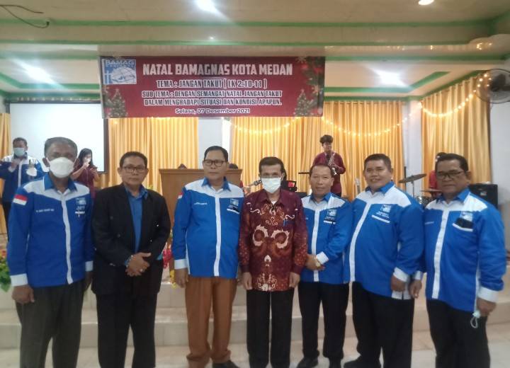 Menyambut Natal 2021, Wali Kota Berikan Bingkisan untuk Seluruh Gereja di Medan