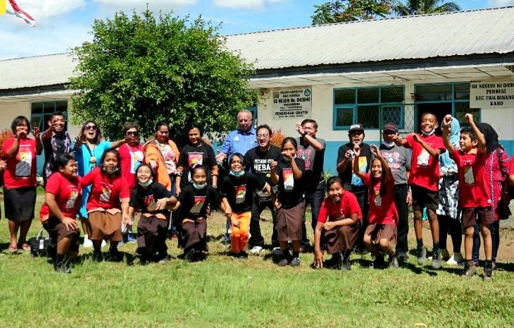 Lestarikan Budaya, Kaos Aksara Karo Dibagikan