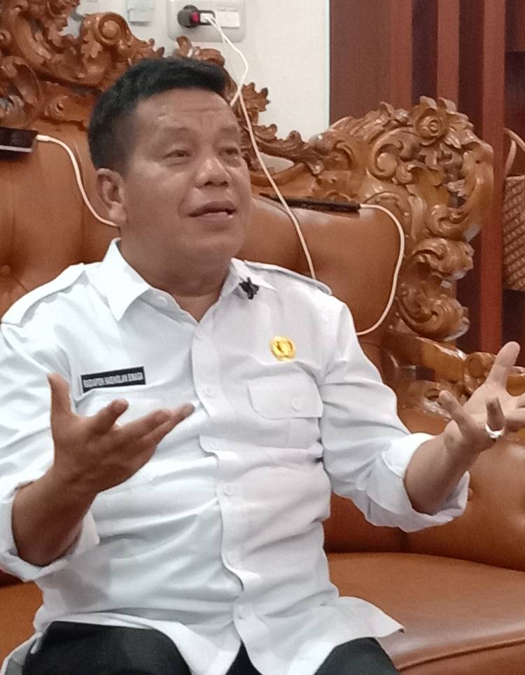 Radiapoh Sinaga &ldquo;Positive Thinking&rdquo; Tanggapi Hak Interpelasi Usulan 17 Anggota DPRD Simalungun