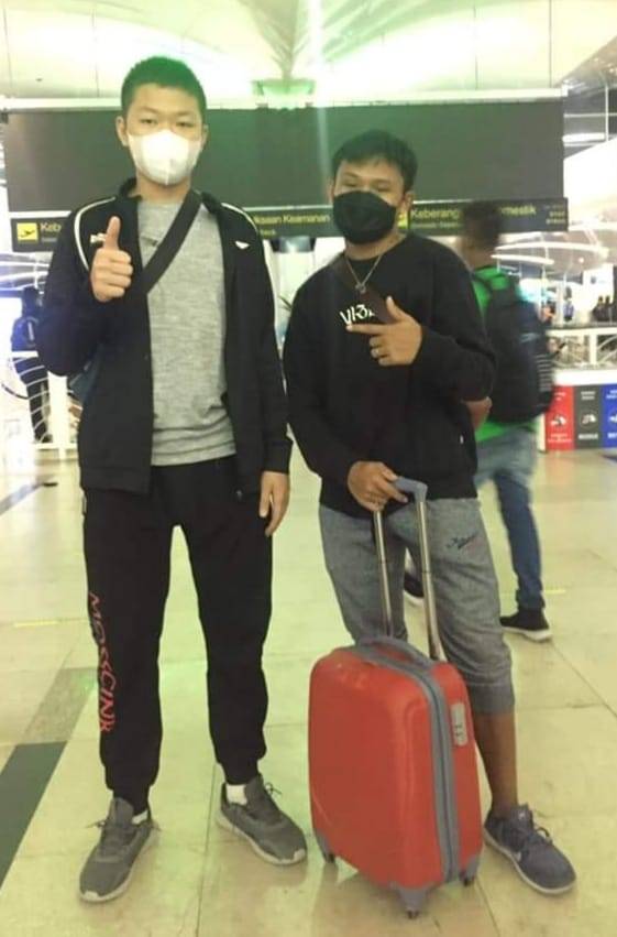 2 Pebulutangkis Labura Ikut Seleknas PBSI Tahun 2022 di Jakarta