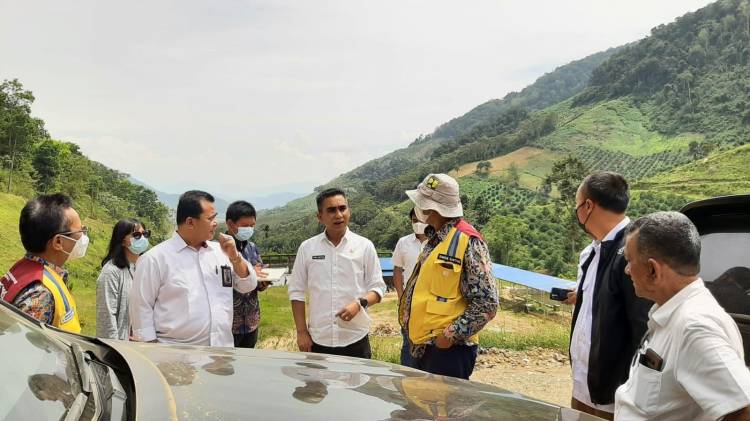 Terkaitan Kunjungan Presiden, Kementerian Marves dan Wakil Bupati Karo Kunjungi LMD