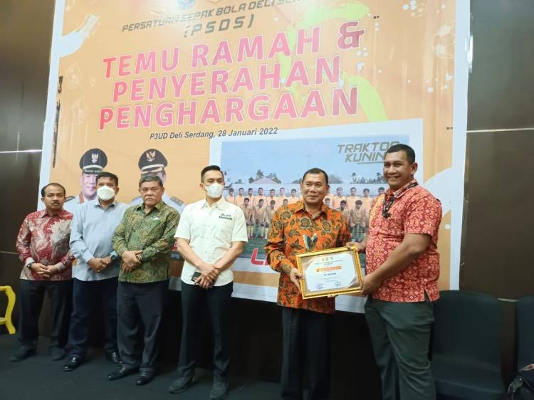 Bupati Deliserdang Temu Ramah dengan Sponsor Persiapan PSDS ke Liga 3 Nasional