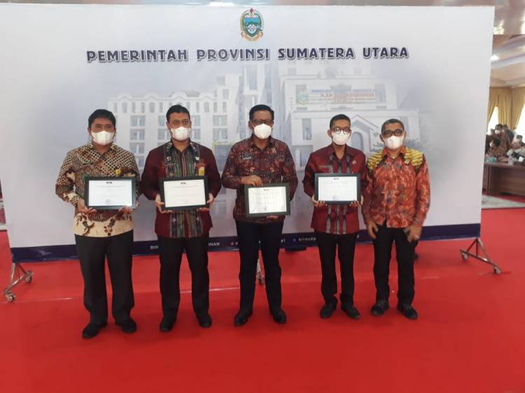 KPK Beri Piagam Apresiasi kepada Kakanwil BPN Sumut dan 3 Kantah 