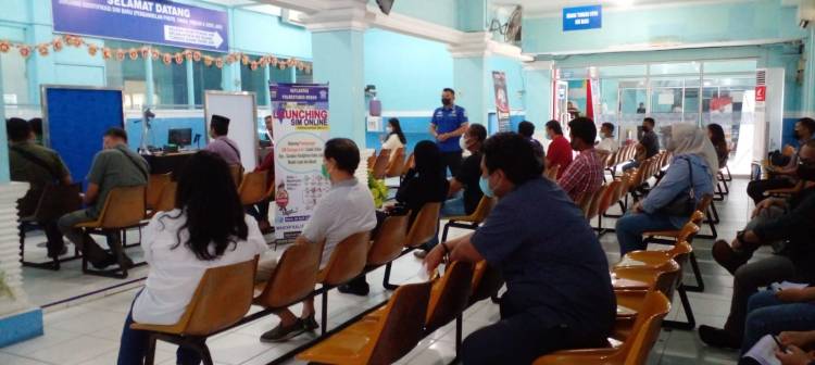 Sat Lantas Polrestabes Medan Batasi Jumlah Pemohon SIM Selama PPKM Level 3