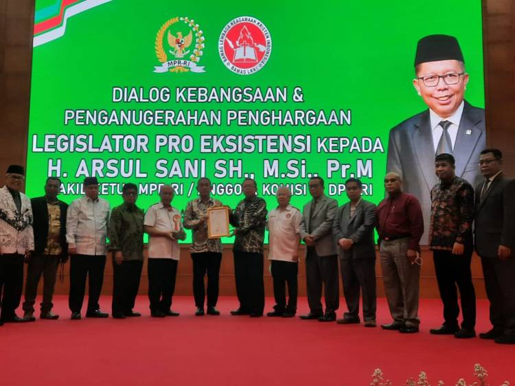 Wakil Ketua MPR RI Arsul Sani Janji Jaga Toleransi NKRI