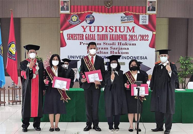 Yudisium FH UKI, 93 Mahasiswa Dinyatakan Lulus