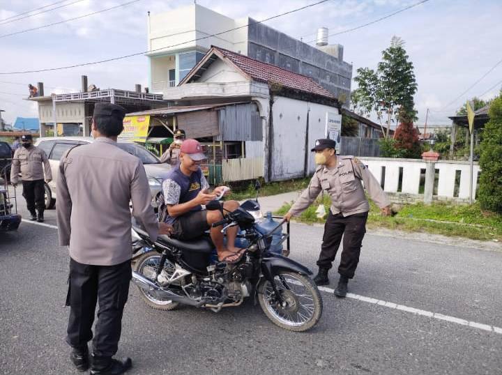 Personel Polsek Raya Gelar Operasi Yustisi