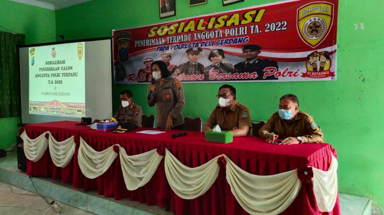 Polresta Deliserdang Sosialisasikan Penerimaan Anggota Polri TA 2022 di SMA Negeri 2 Lubukpakam