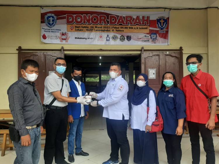 PIKI dan GAMKI Gelar Donor Darah di Tanjungbalai