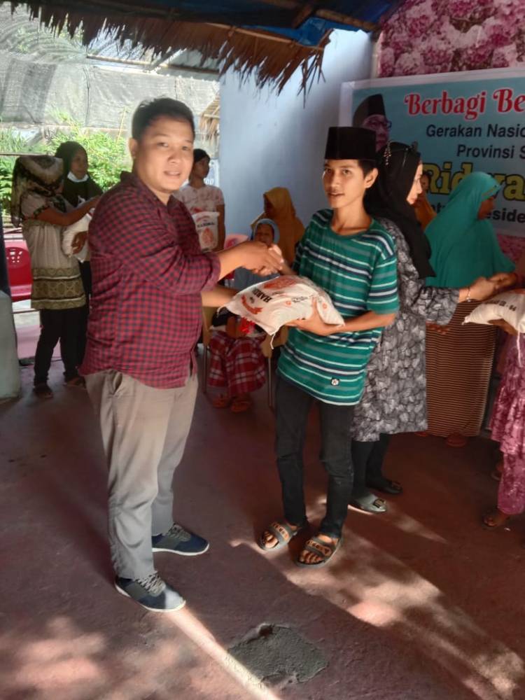 Berkah Ramadan, GNIJ Sumut Bagikan 500 Karung Beras di Tanjungmorawa