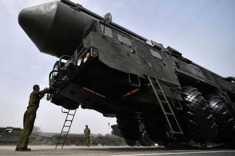 AS Tambah Stok Ratusan Bom Nuklir ke Eropa