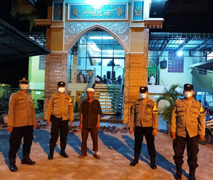 Beri Rasa Aman Warga Beribadah, Polsek Perbaungan Patroli di Sejumlah  Mesjid