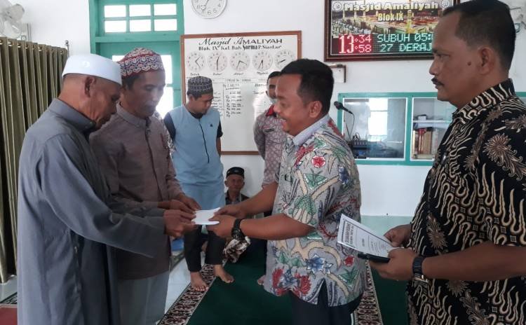 Perumda Tirtauli Pematangsiantar Salurkan Bantuan ke Mesjid Nurul Ihsan dan Amaliyah