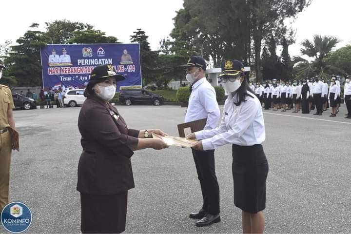 Bupati Karo Serahkan SK Pengangkatan CPNS Formasi Tahun 2021