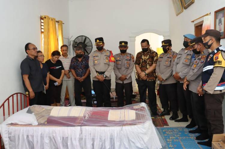 Kapolres Layat Jasad Tokoh Pembauran dan Toleransi Indonesia di Tebingtinggi