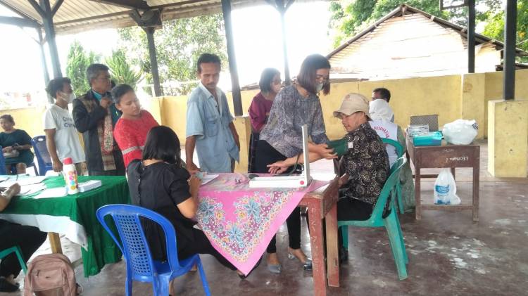 Puskesmas Sarimatondang Gelar Vaksinasi di Gereja HKBP Tigabolon