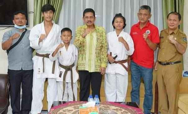 Tiga Karateka Tebingtinggi Ikuti International Open Karate Championship 2022 di Jakarta Timur