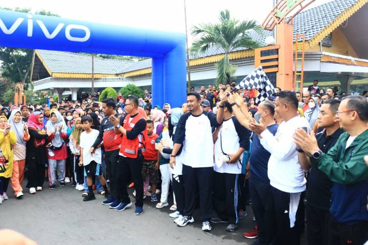 Ribuan Warga Kota Binjai Antusias Ikuti Gebyar Sehat PMI