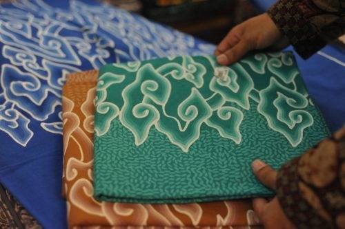 Pemkab Gelar Kontes Motif Batik Khas Labusel