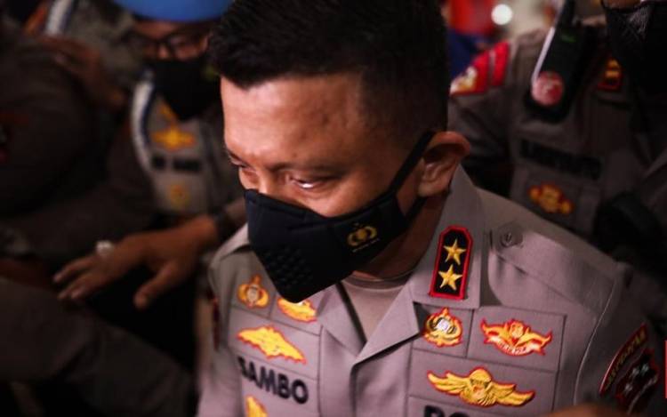 Irjen Ferdy Sambo Dibawa ke  Mako Brimob