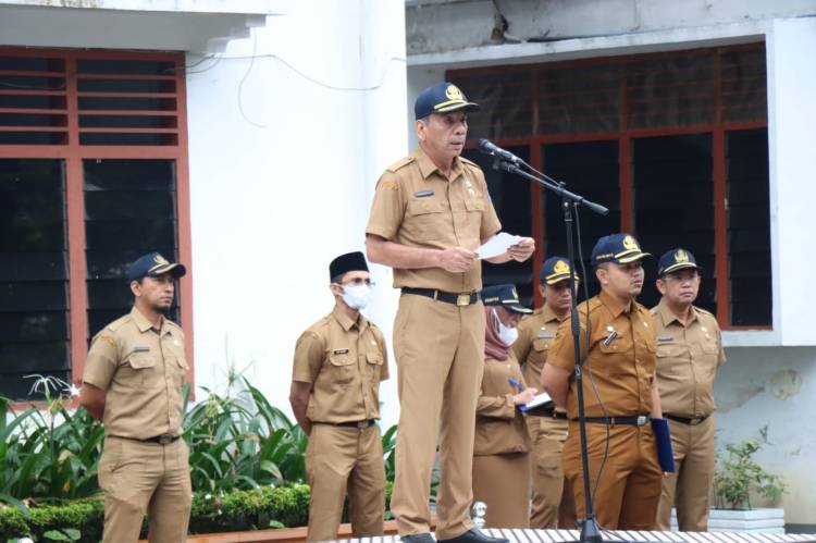 Pimpin Apel Gabungan di Lingkungan Pemko Binjai, Sekda Ingatkan ASN Tingkatkan Kedisiplinan
