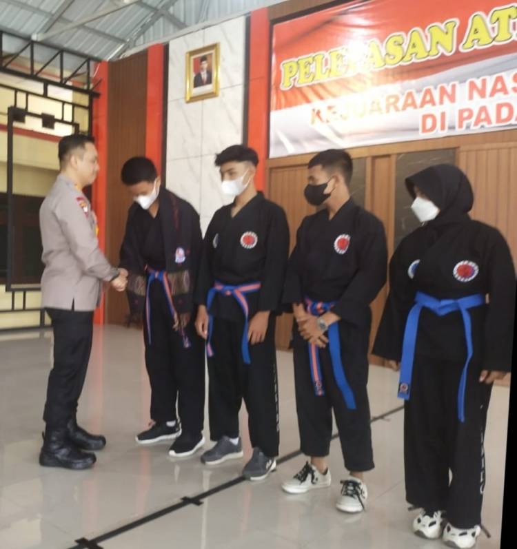 Kapolresta Deliserdang Lepas Atlet Hapkido Ikuti Kejurnas di Padang