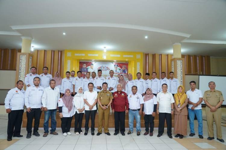 Pj Wali Kota Lantik Pengurus DPD LPM RI Tebingtinggi Periode 2022-2027