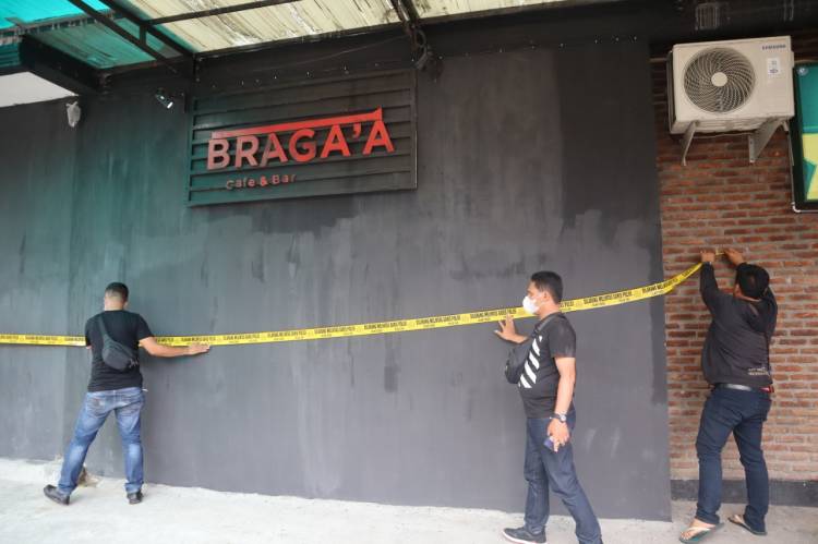 Polres Pematangsiantar Pasang Garis Polisi di THM Braga Cafe And Bar