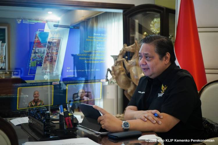 Dalam Pertemuan Keluarga Alumni UGM, Menko Airlangga Ungkap Kunci Keberhasilan Pengembangan UMKM