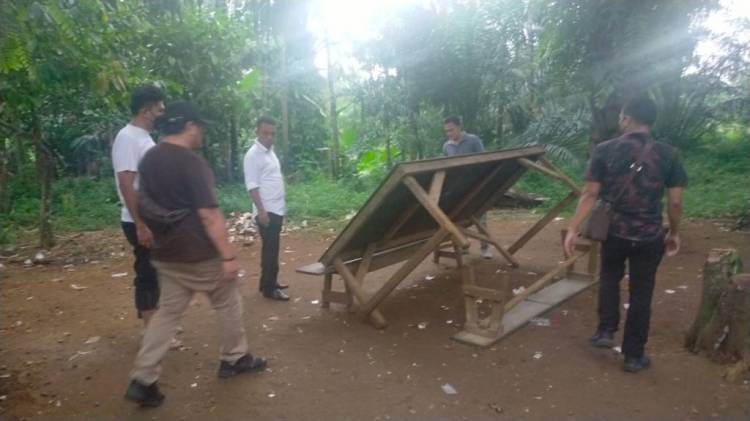 Diduga Sudah Bocor, Personel Polsek Patumbak Grebek Lokasi Judi Kosong