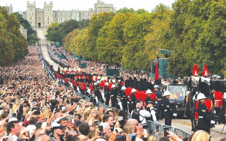 Ratu Elizabeth Memegang Janji Hingga Wafat
