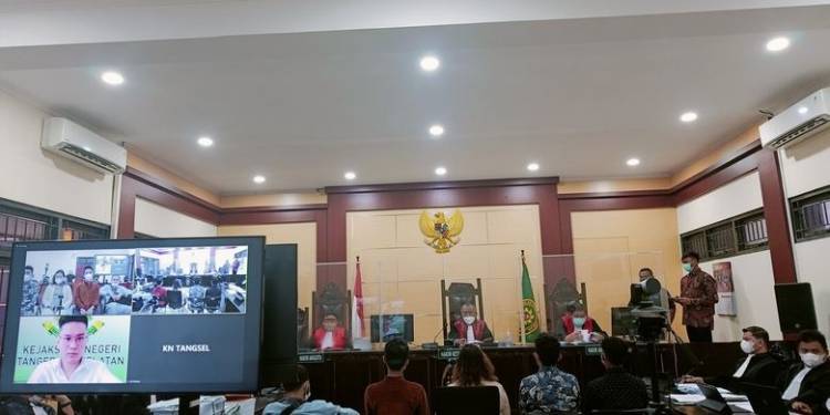 Kesaksian Korban Binomo: Indra Kenz Semakin Kaya, Kami Jadi Miskin Tak Berguna